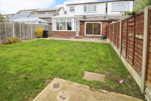 PYEFLEET CLOSE- click for photo gallery